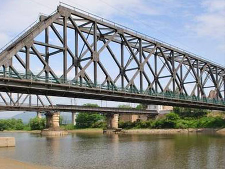 在设计钢结构时需要注意哪些？